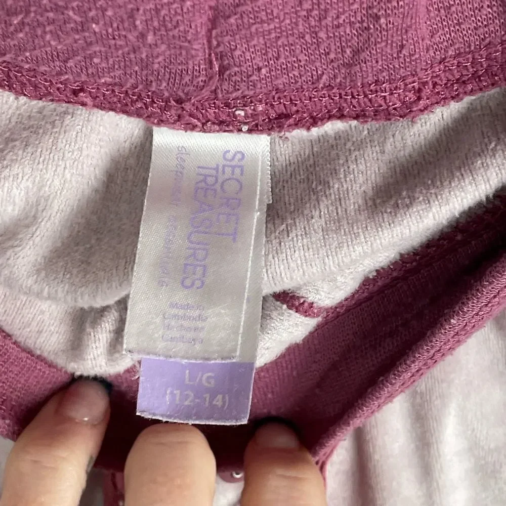 Pre-Owed Secret Treasures Pink Velour Pajama Set Size L
